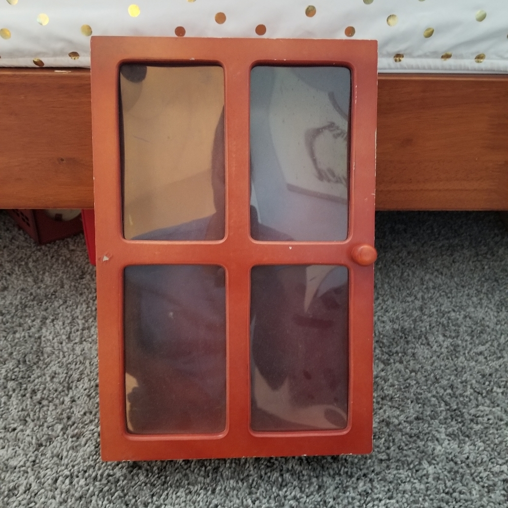 Windowpane Frame Decor